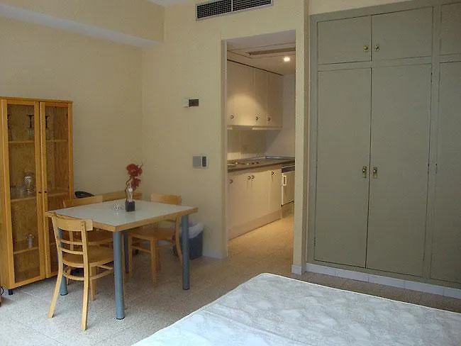 Ξενοδοχείο Iberflat Marynton 2*
